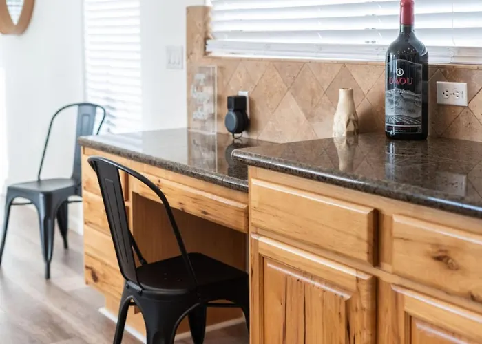 Holiday home The Thirsty Cactus | Heated Pool, Spa & Games Chandler