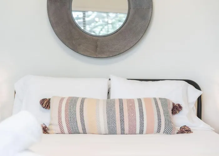 Holiday home The Thirsty Cactus | Heated Pool, Spa & Games